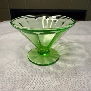 Vintage Federal Glass Vaseline/Uranium Dessert Cup-Depression Glass-Optic Panel